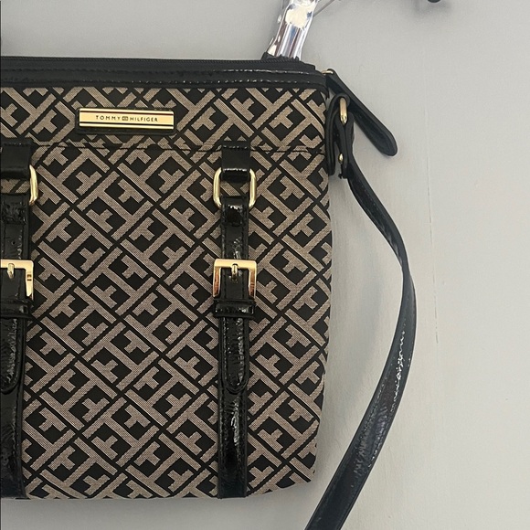 Tommy Hilfiger Black and Brown Patterned Crossbody Bag - Picture 3 of 5